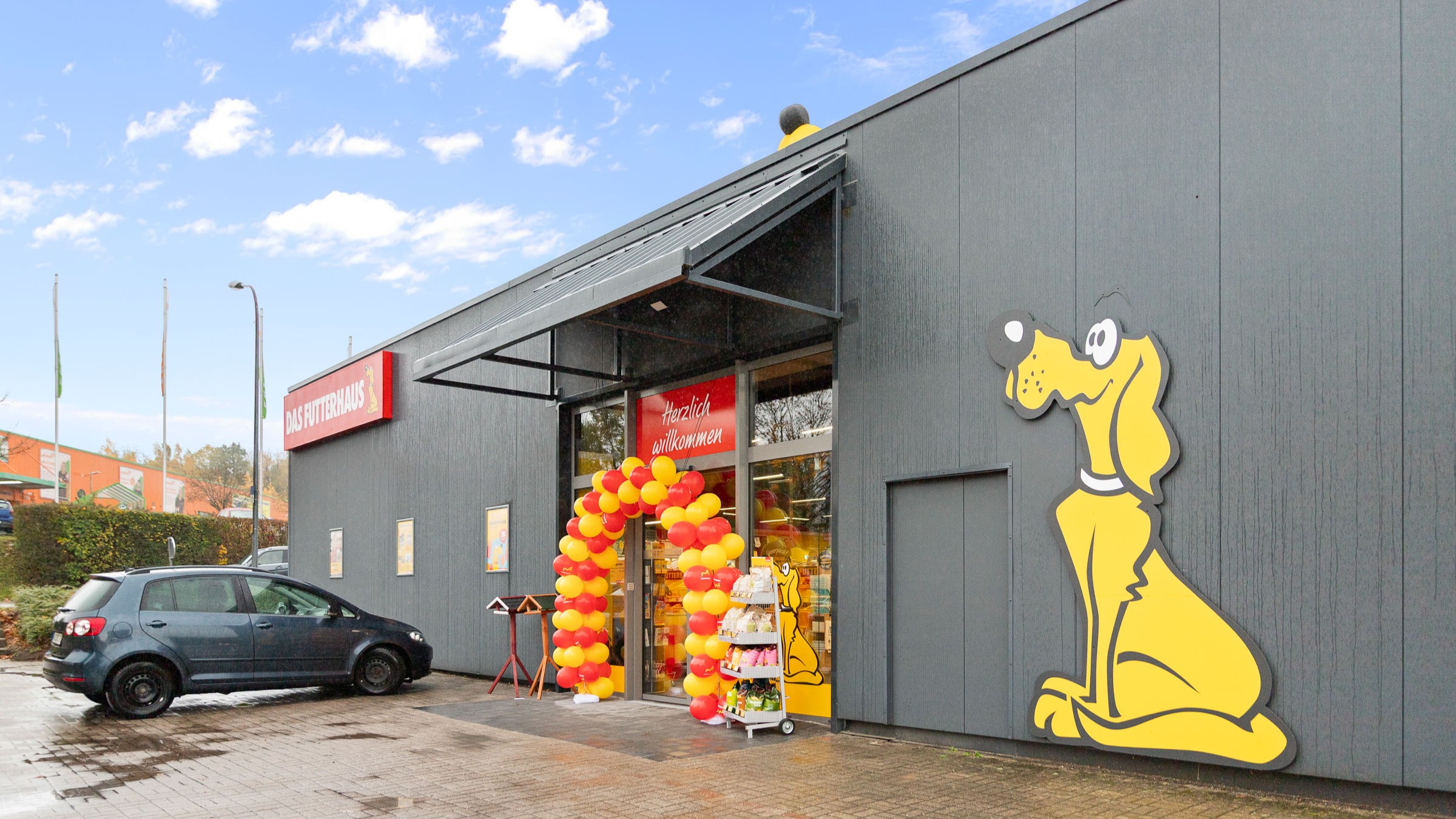 DAS FUTTERHAUS  Wendel  Eingang