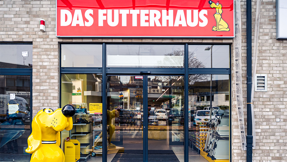 DAS-FUTTERHAUS-Emmerich-Eingang