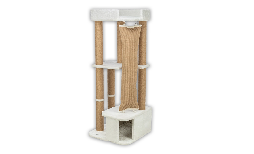 TRIXIE Kratzbaum Active freigestellte Darstellung